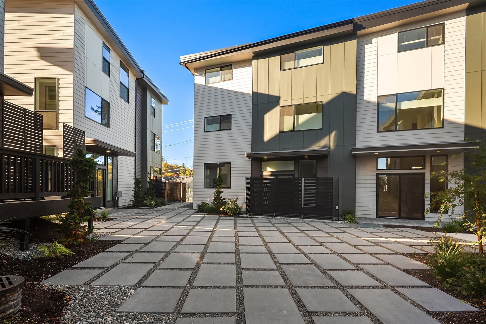 3003 S Dakota Street