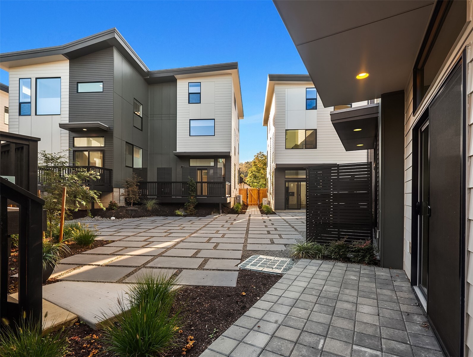 3003 S Dakota Street