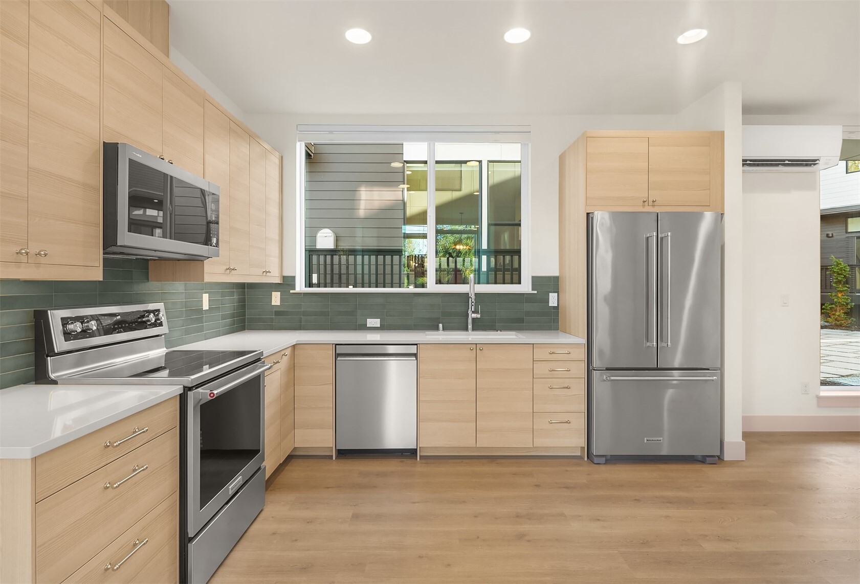 3003 S Dakota Street