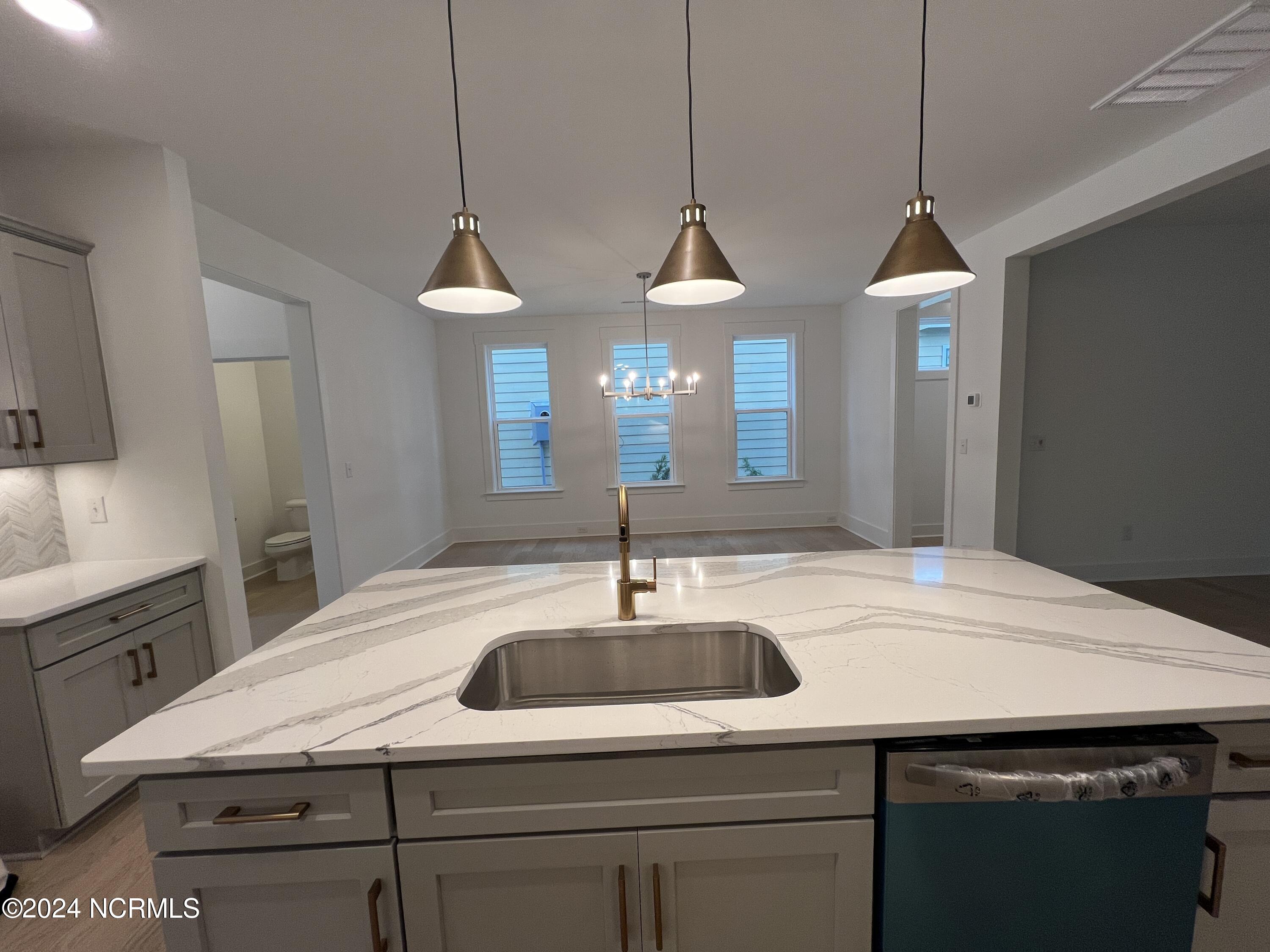 4025 Watersail Drive, 128