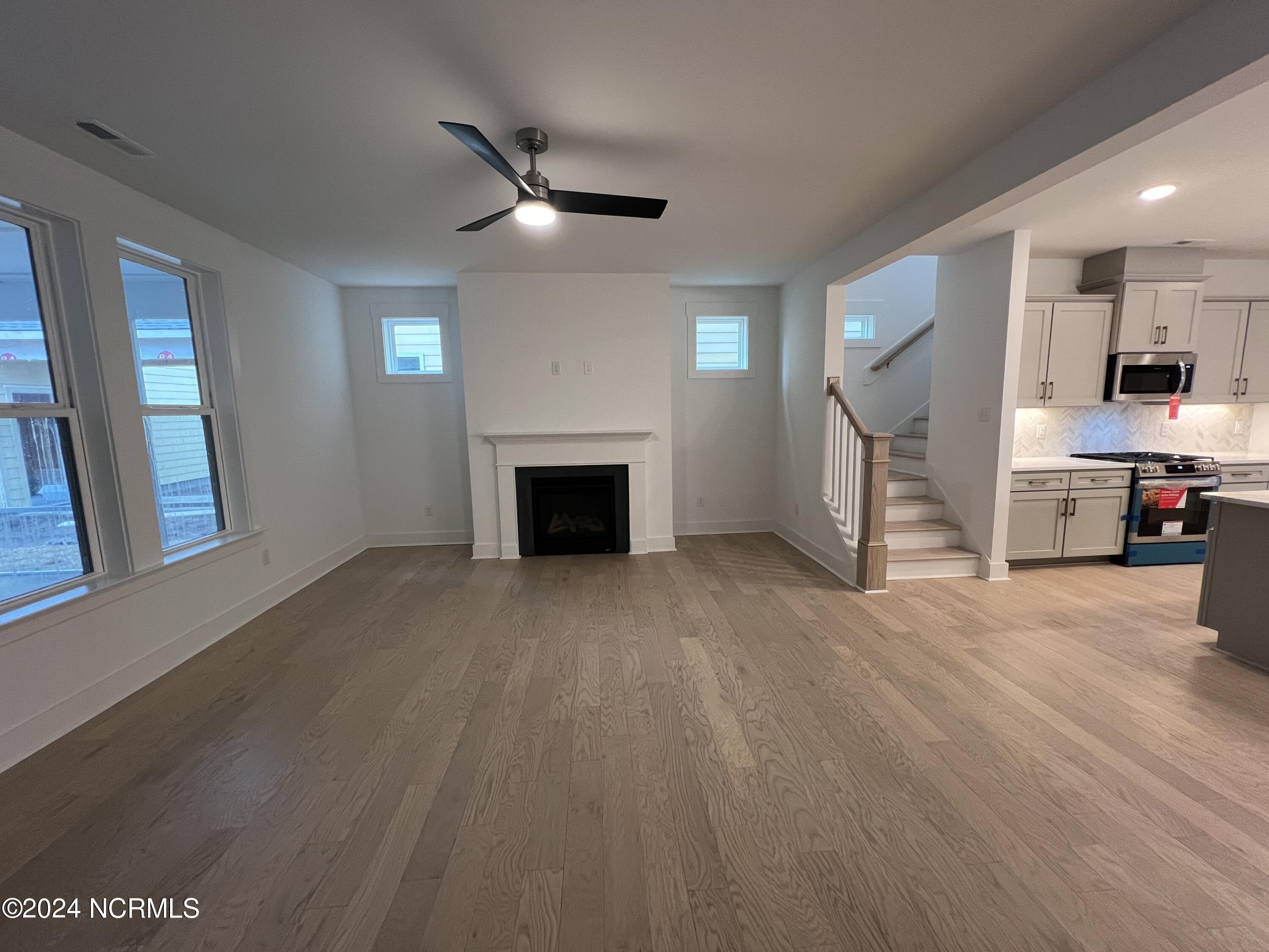 4025 Watersail Drive, 128