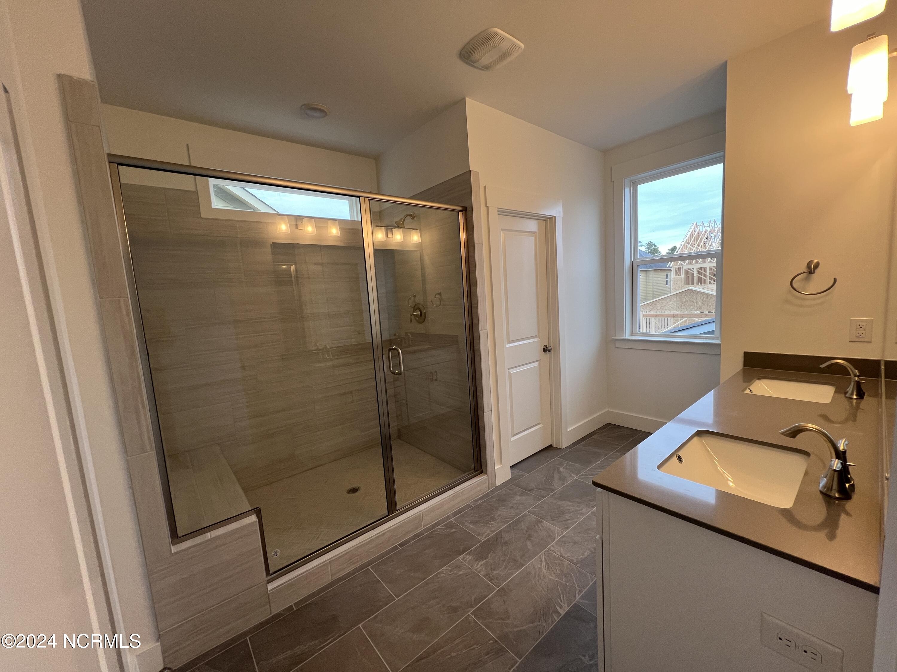 4025 Watersail Drive, 128