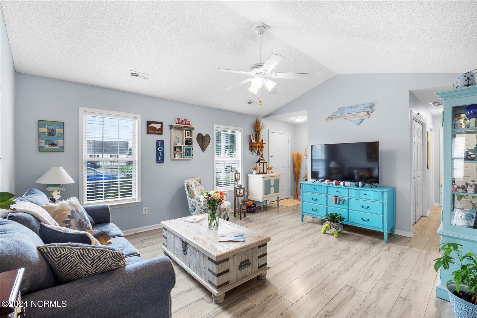 2403 Bloomsbury Court