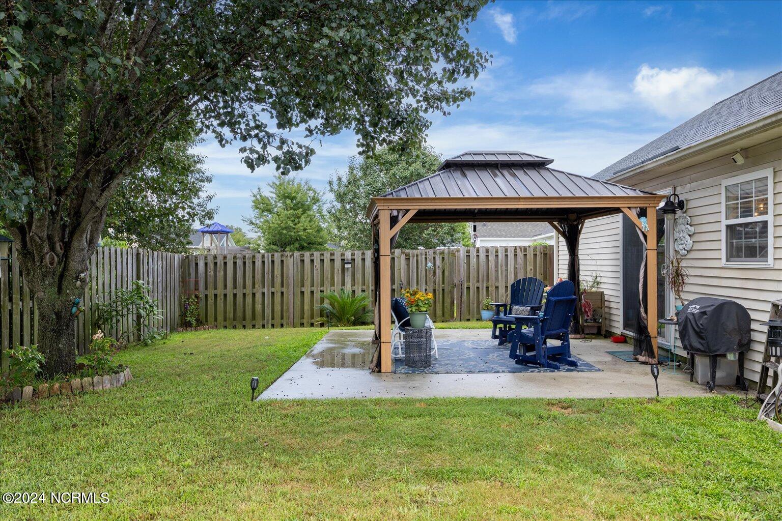 2403 Bloomsbury Court