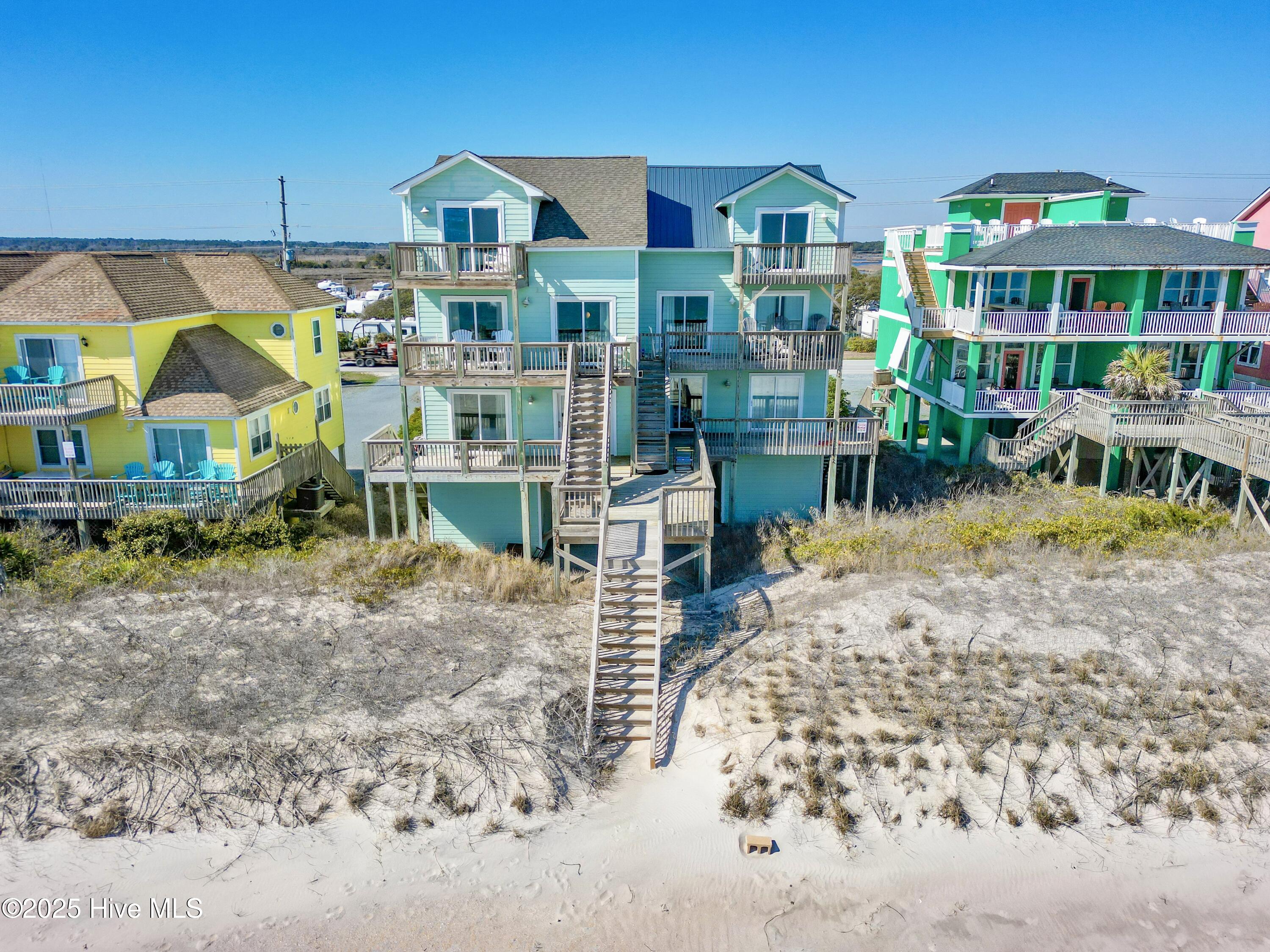 3960 Island Drive