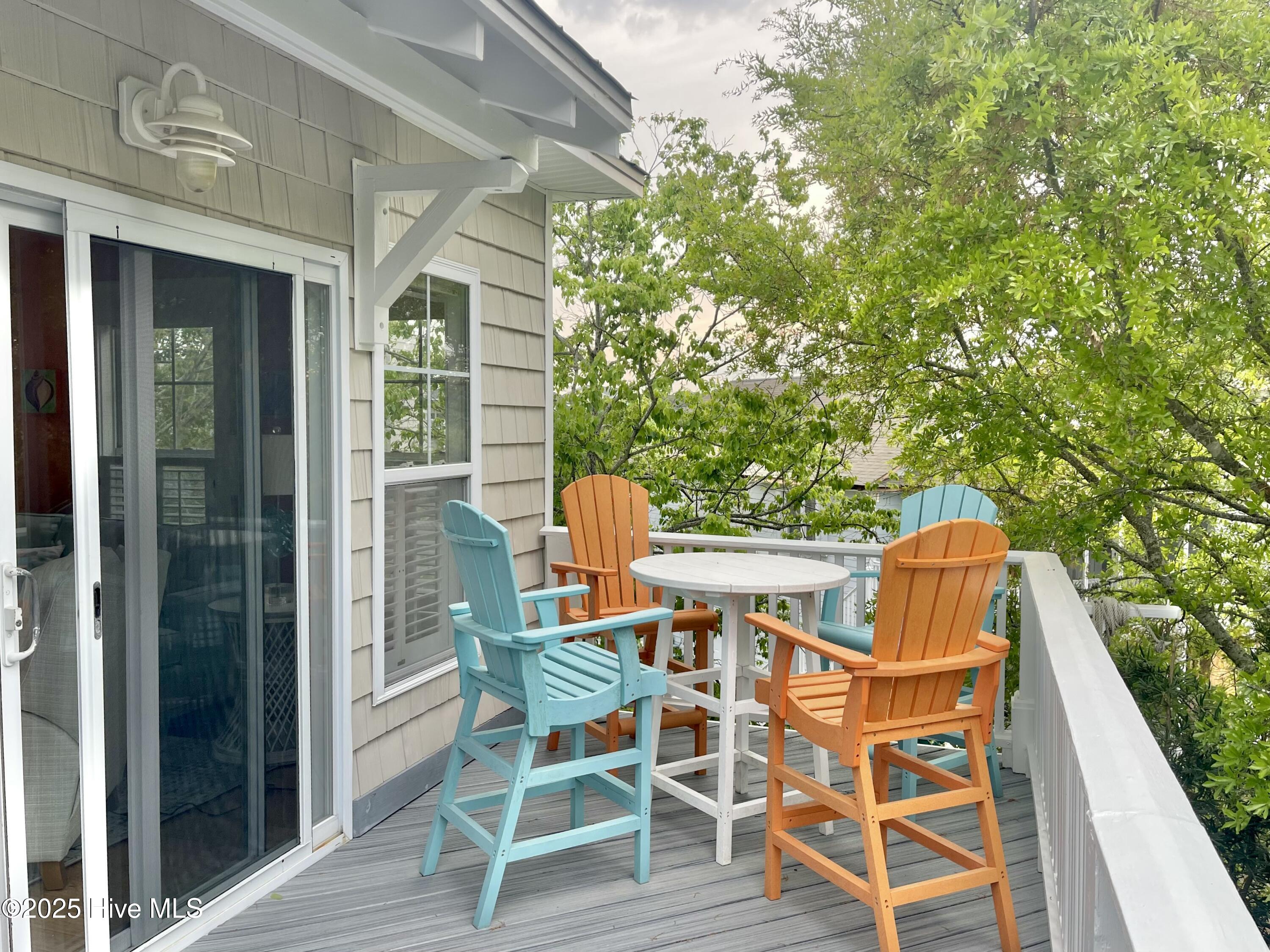 1017 Trout Lane, Unit B