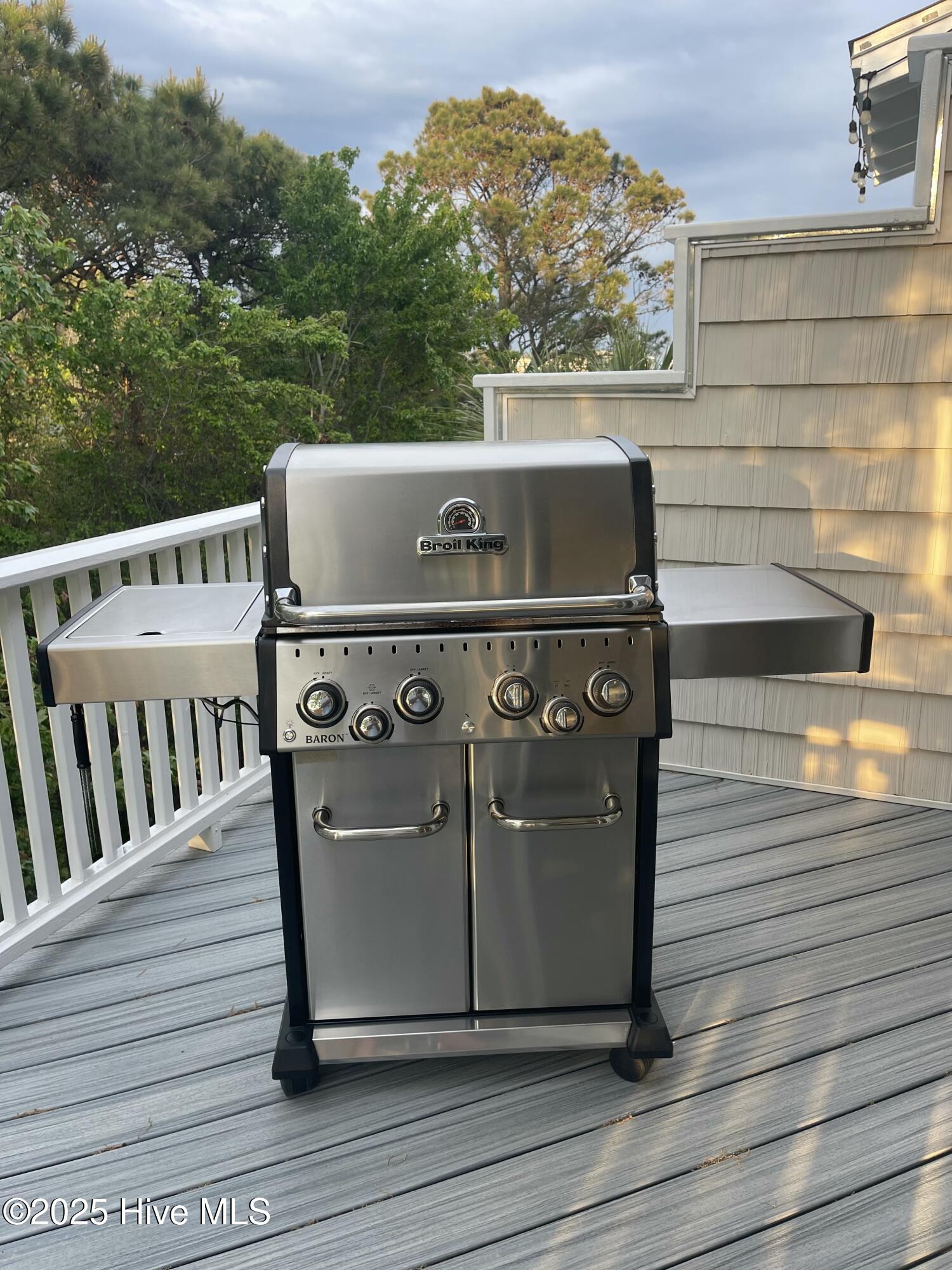 1017 Trout Lane, Unit B