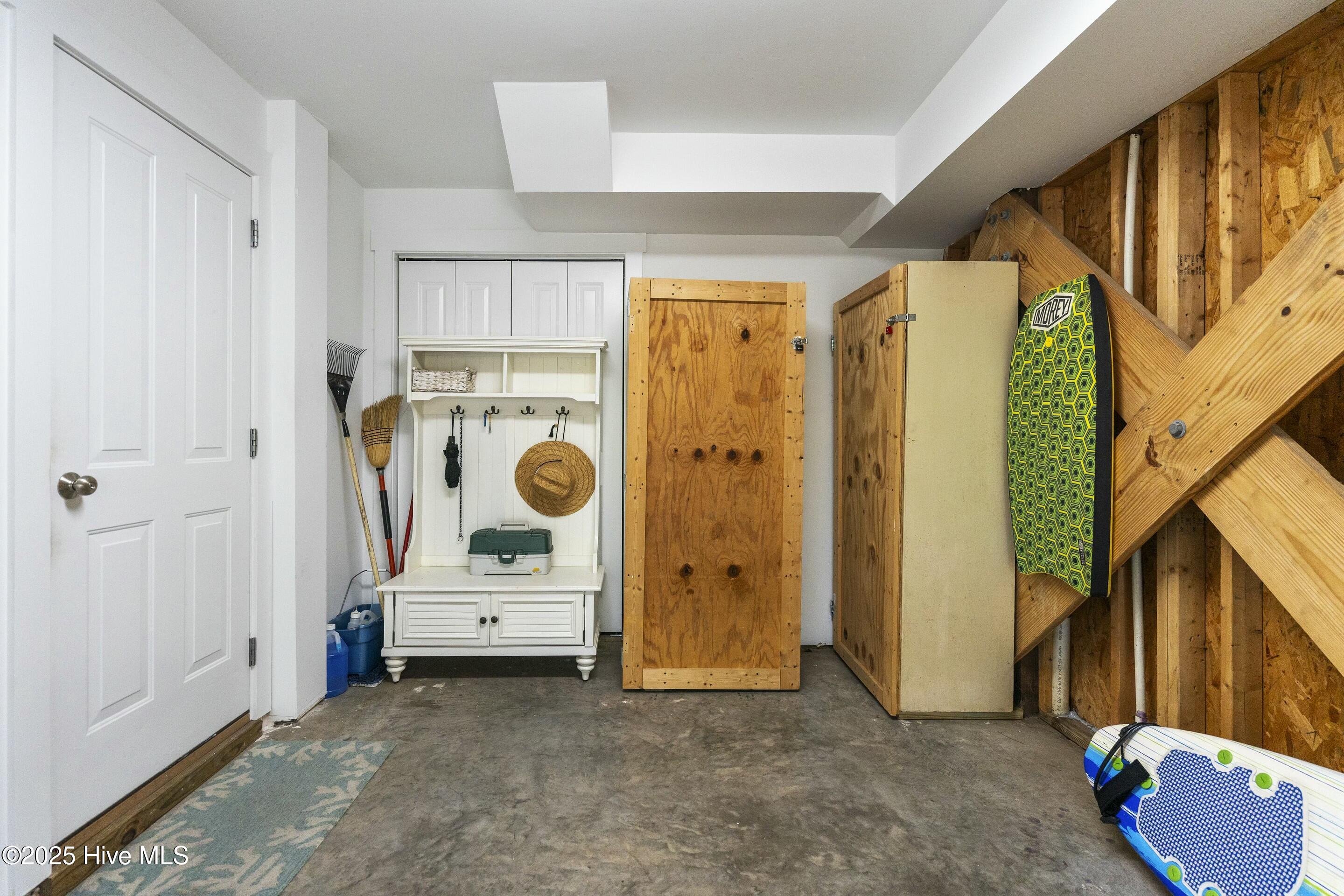 1017 Trout Lane, Unit B