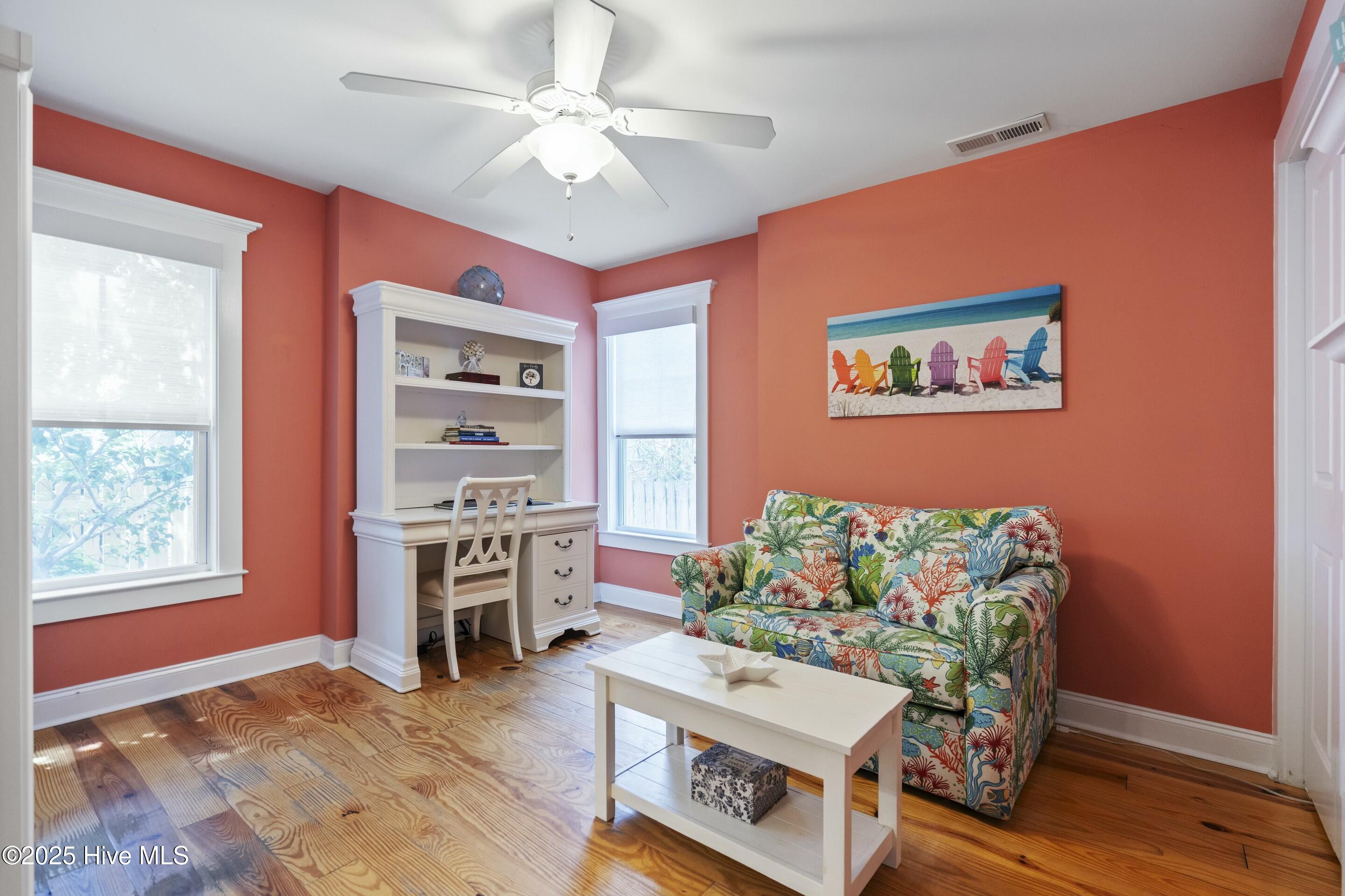 1017 Trout Lane, Unit B