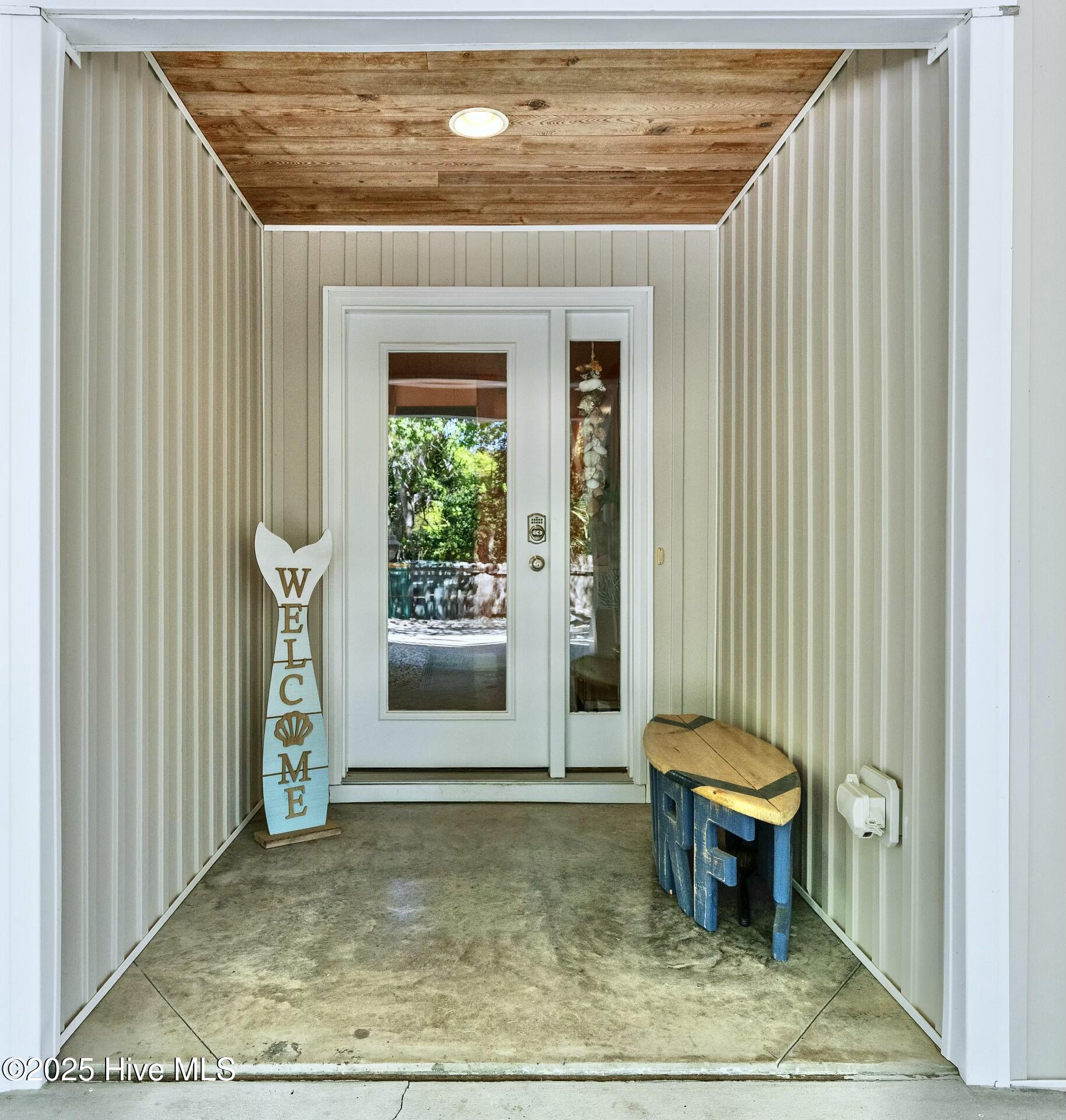 1017 Trout Lane, Unit B