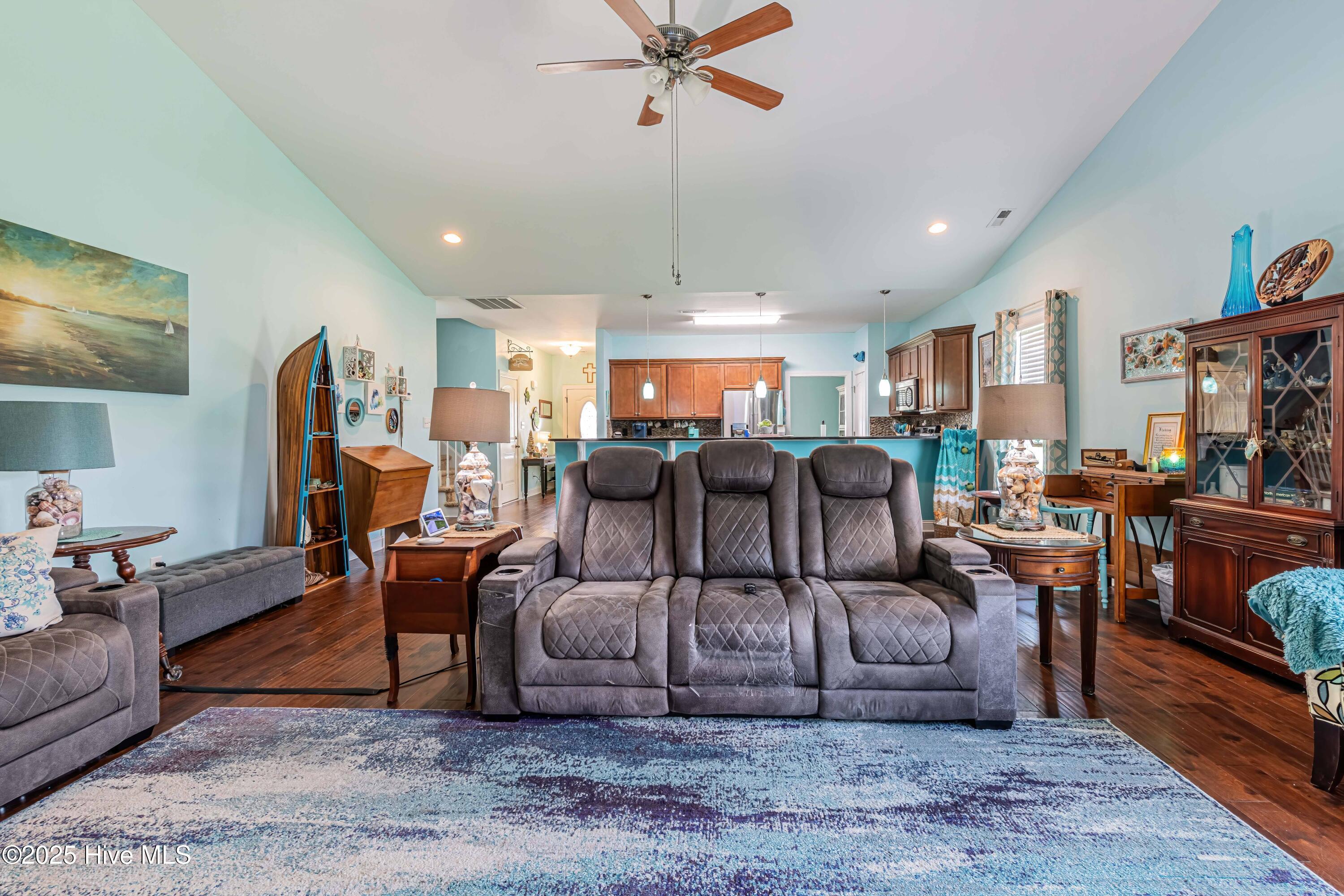 108 Ridgepath Lane