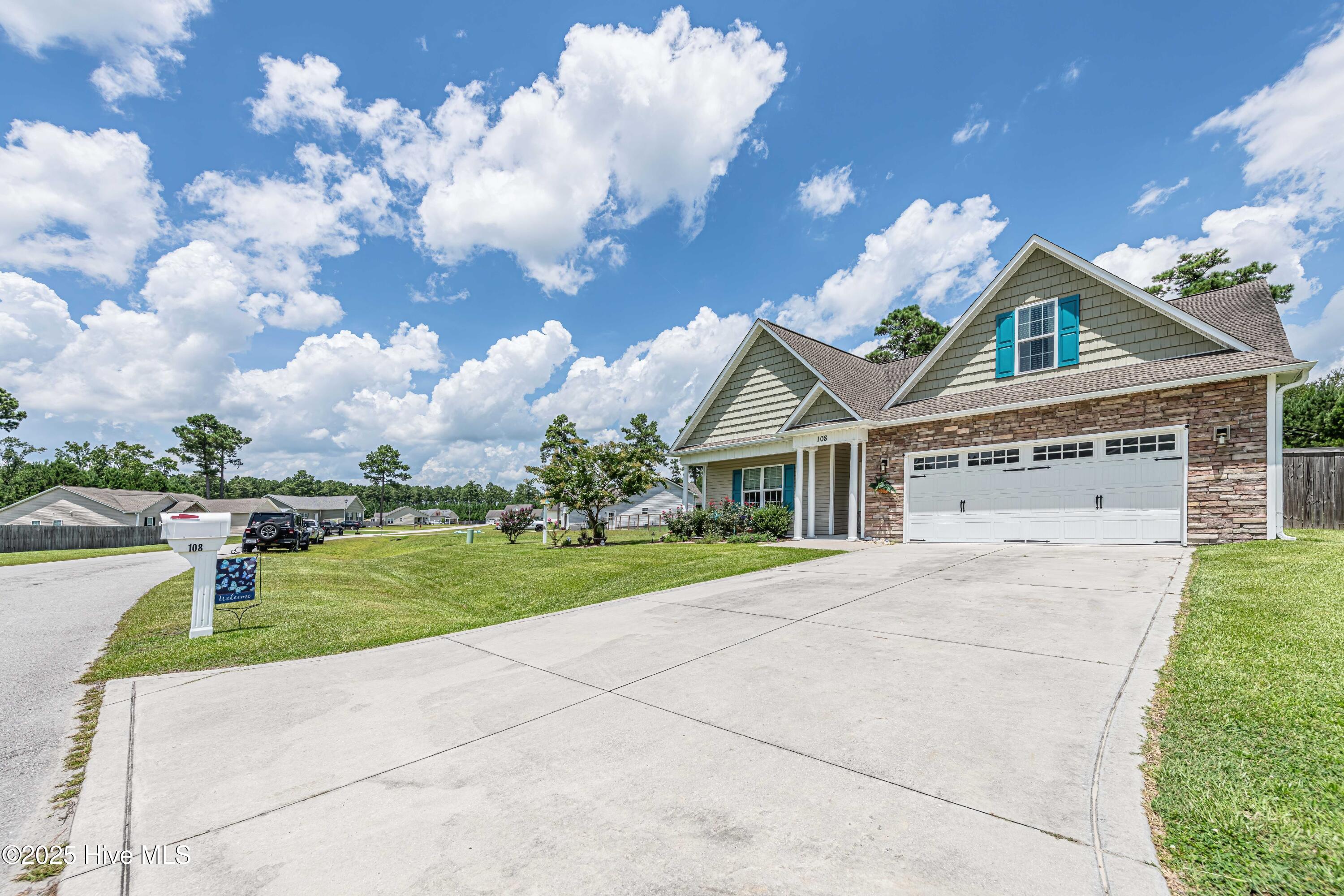 108 Ridgepath Lane