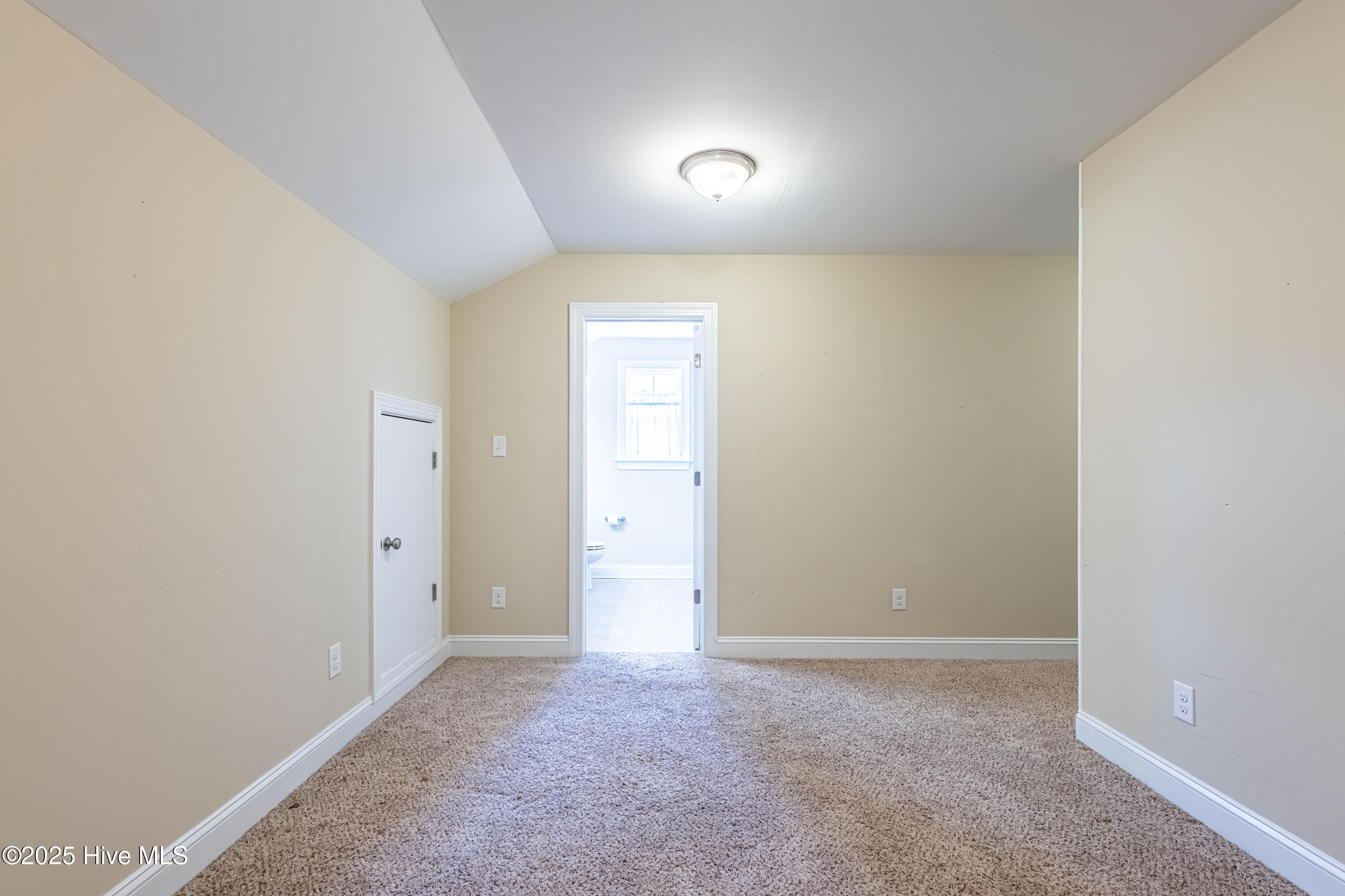 108 Ridgepath Lane