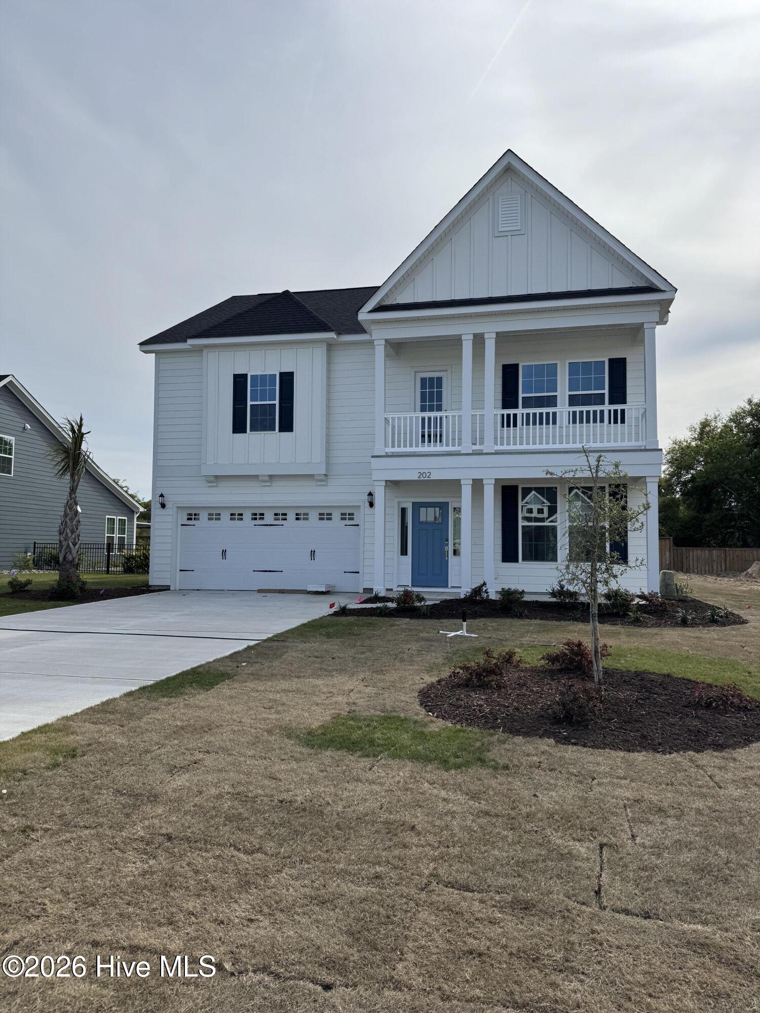 202 Planters Walk