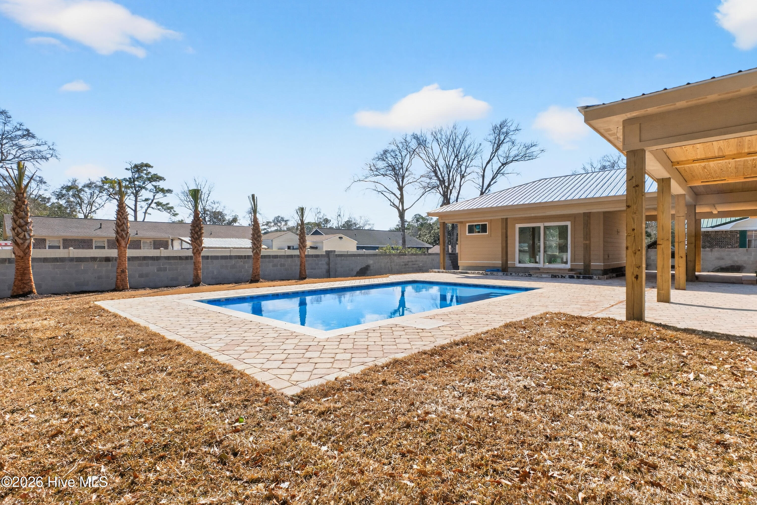 206 Azalea Circle