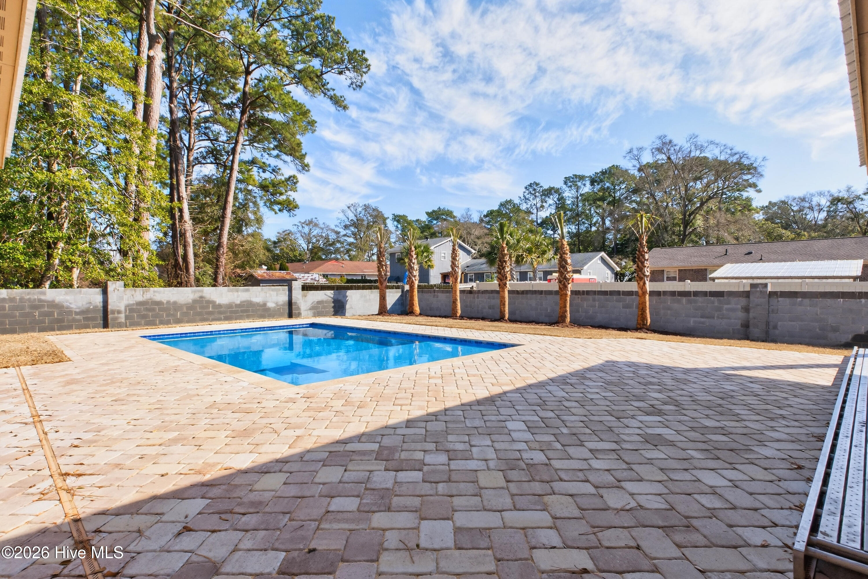 206 Azalea Circle