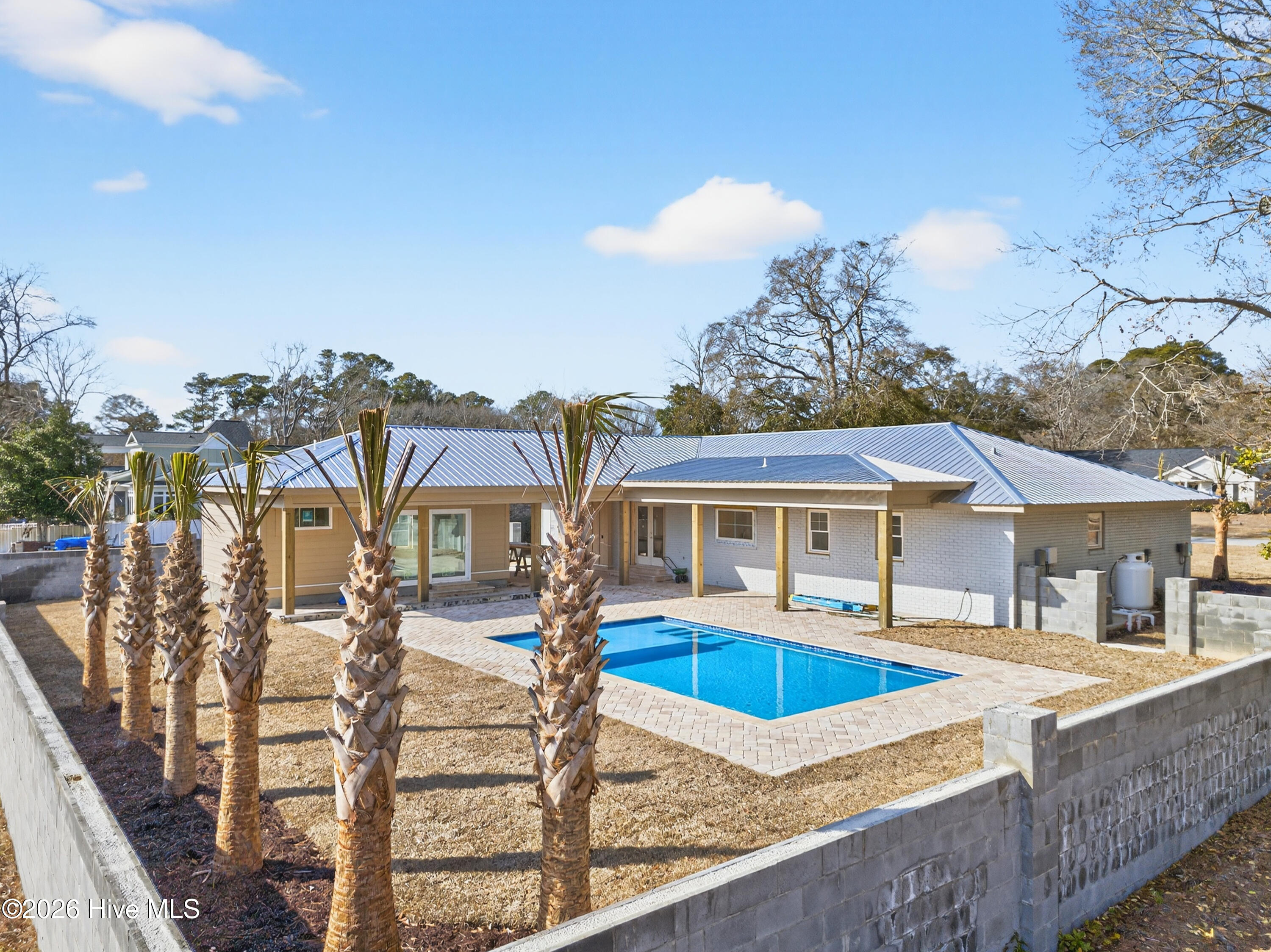 206 Azalea Circle