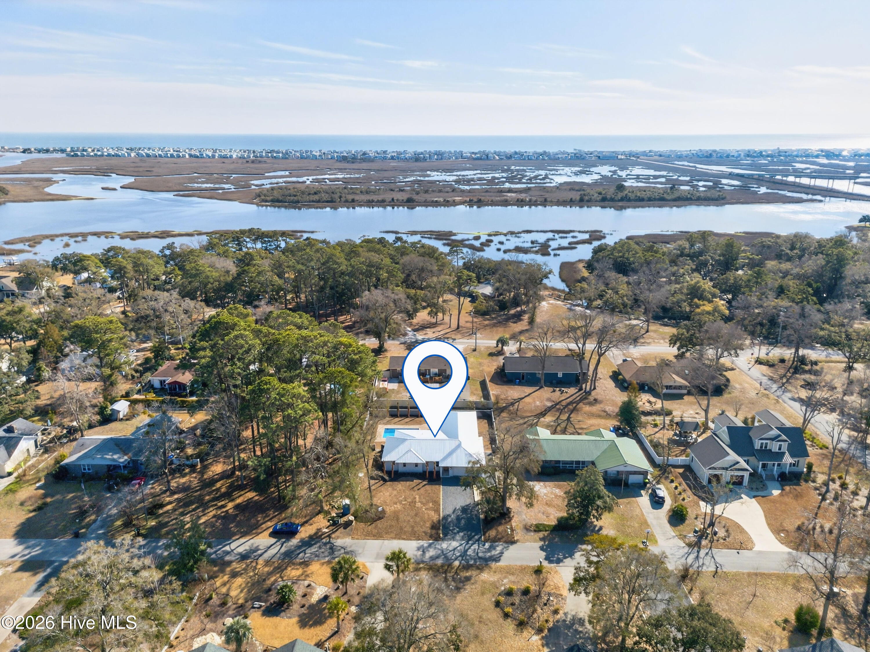 206 Azalea Circle