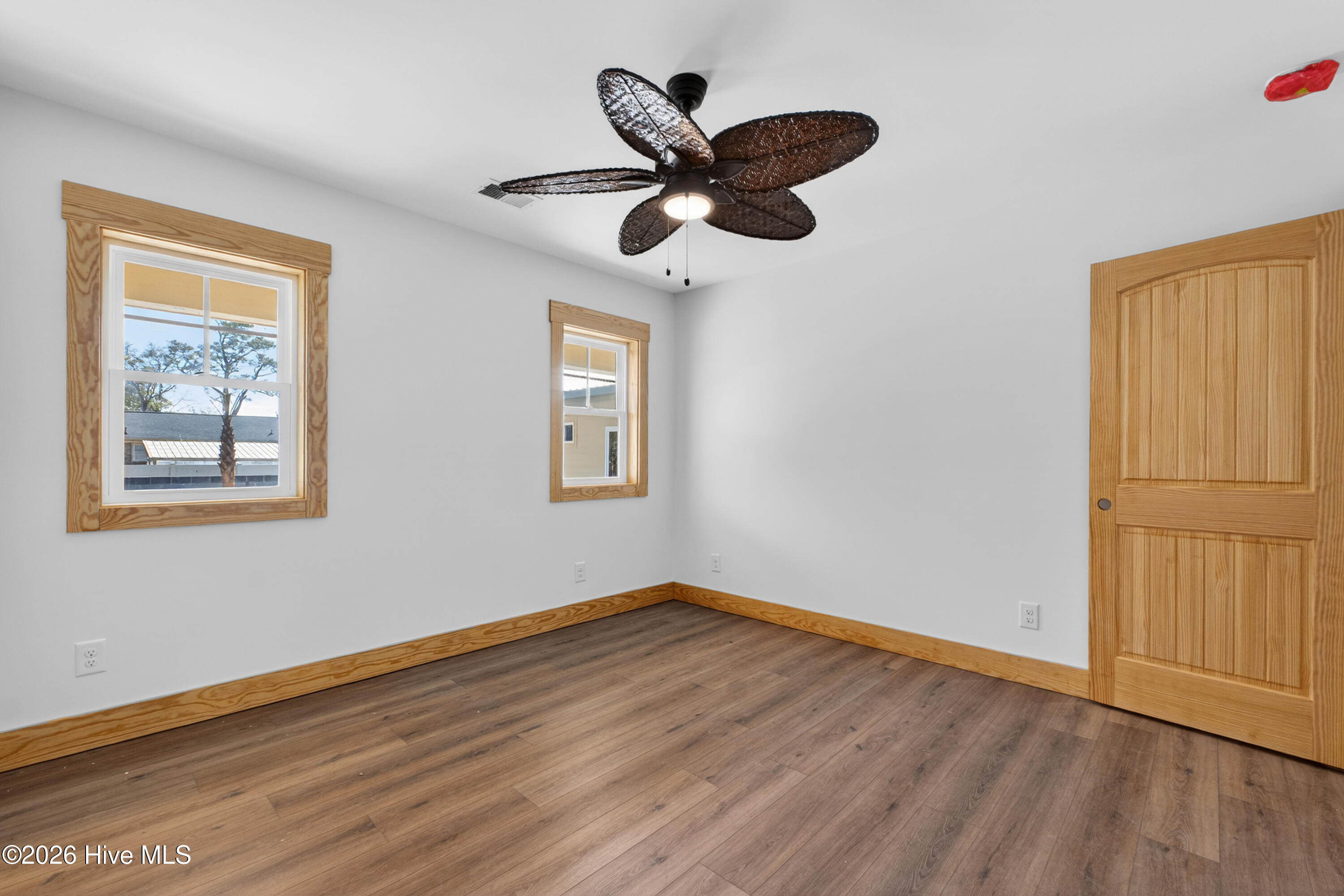 206 Azalea Circle
