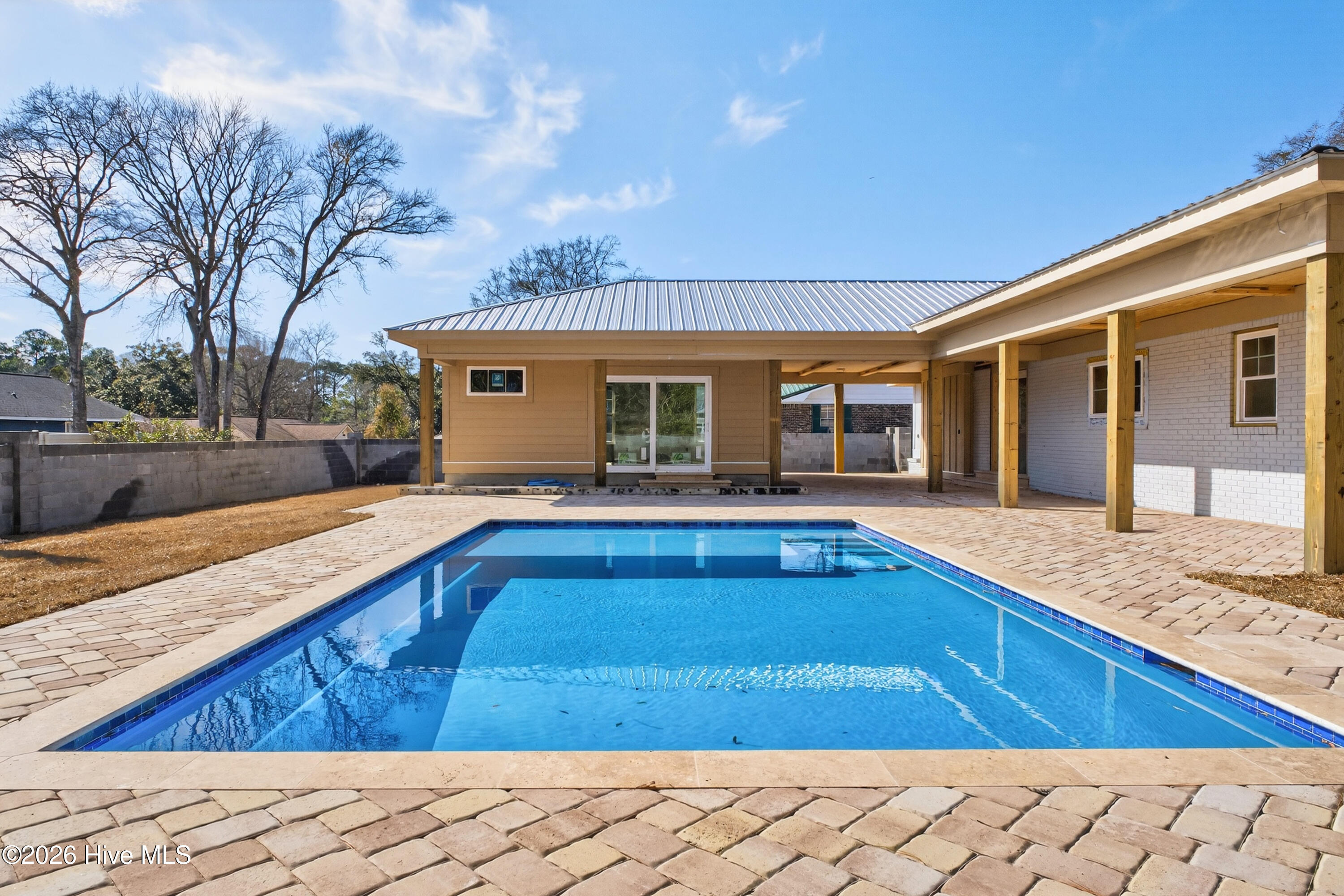 206 Azalea Circle