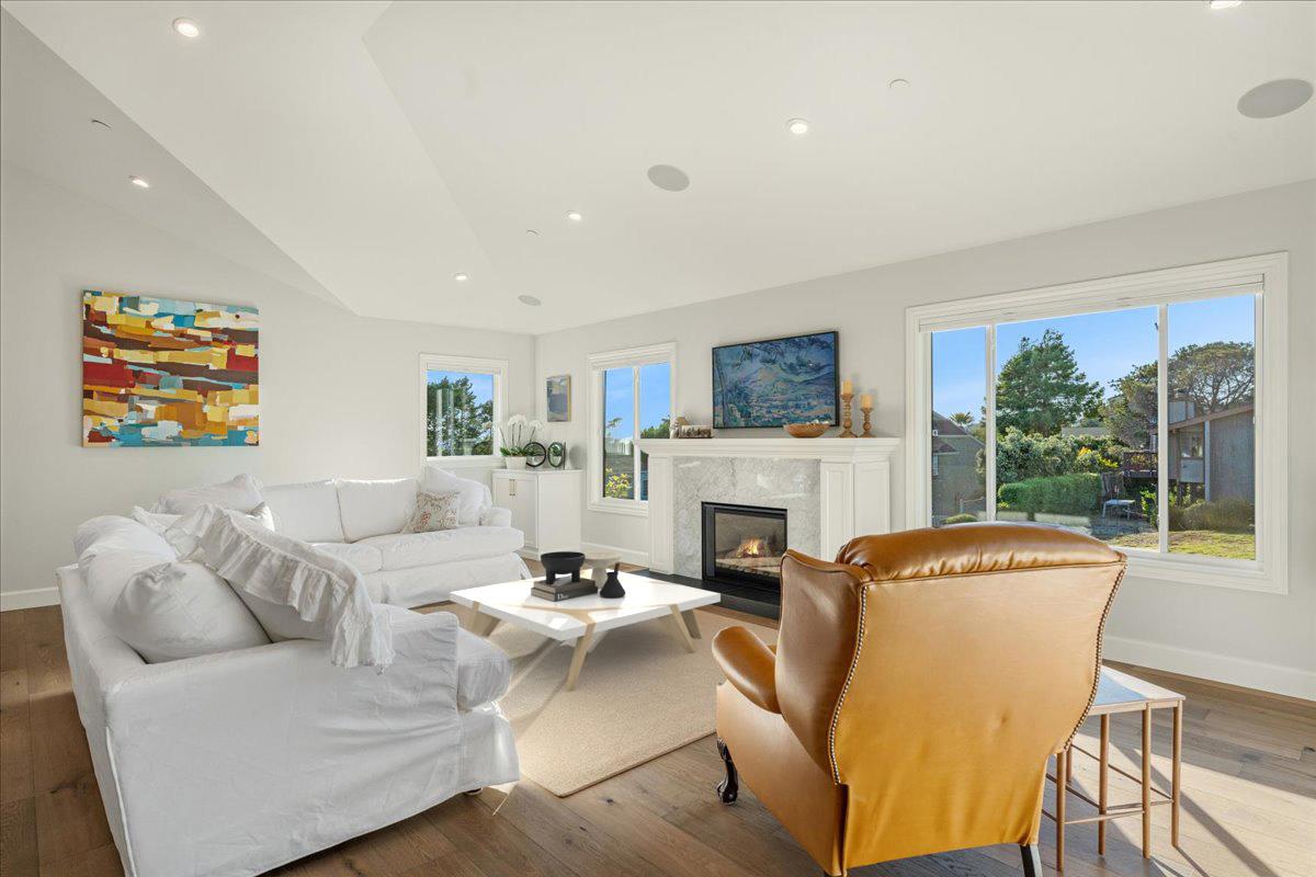 124 Lagunitas CT