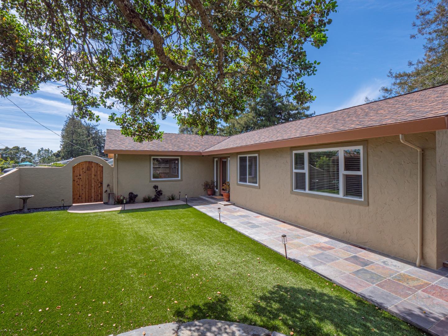 4333 Fairway DR