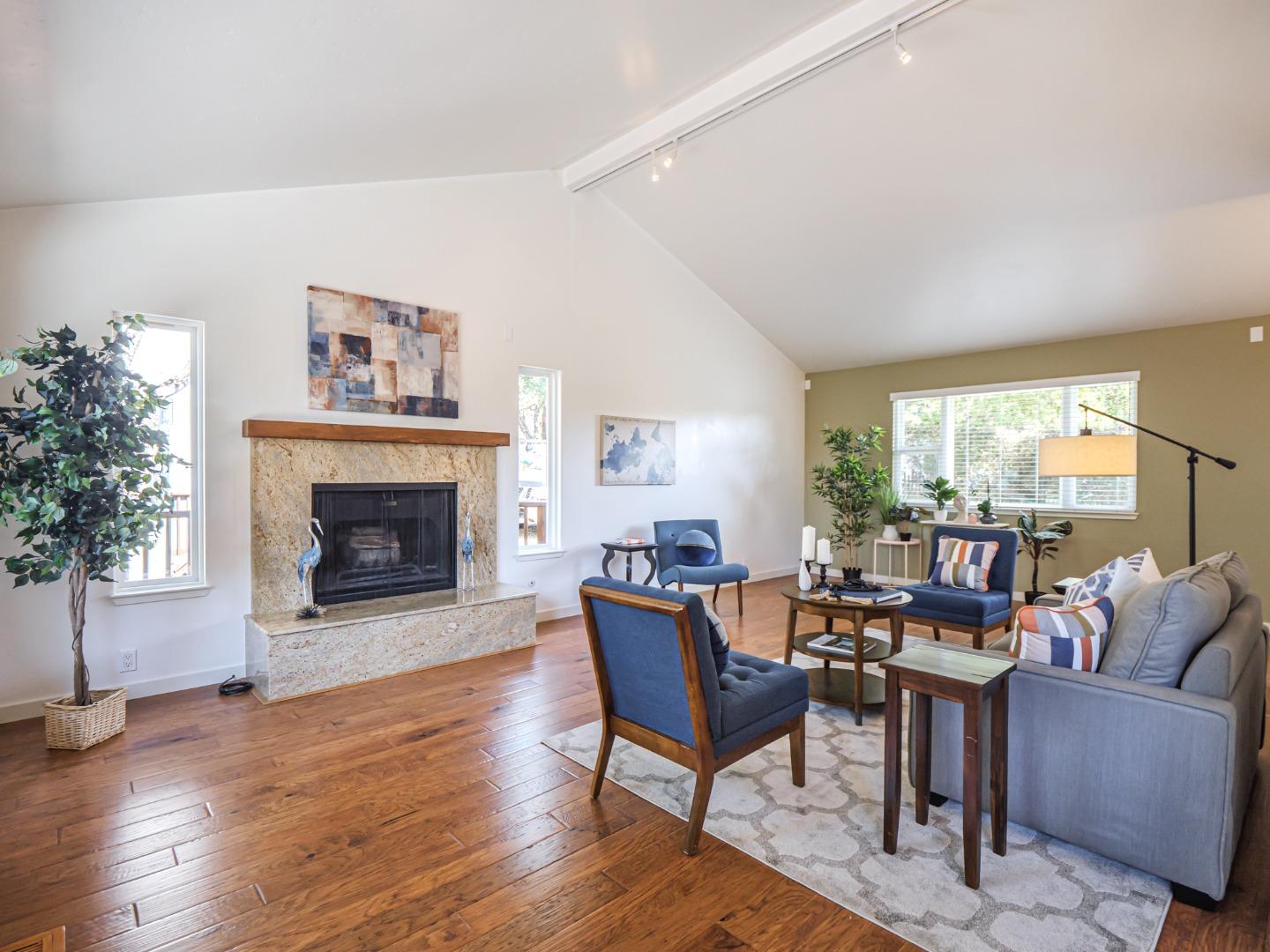 4333 Fairway DR