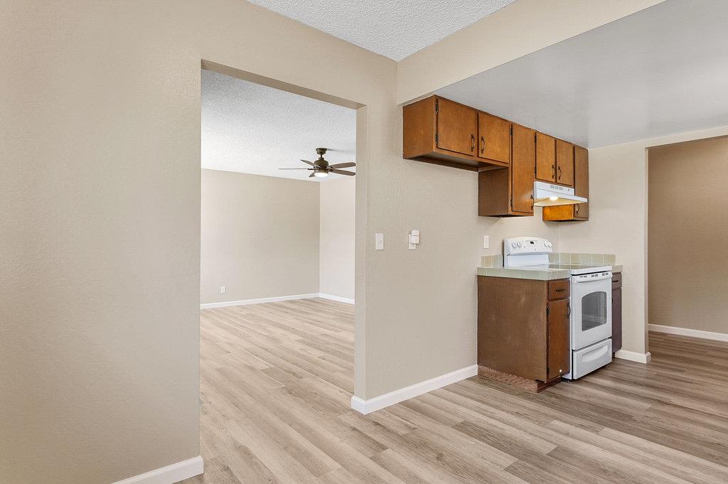 9 Carita CT