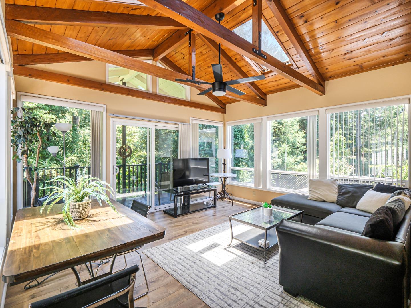 2904 El Rancho DR