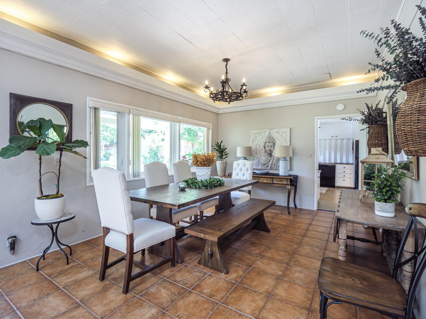 2904 El Rancho DR