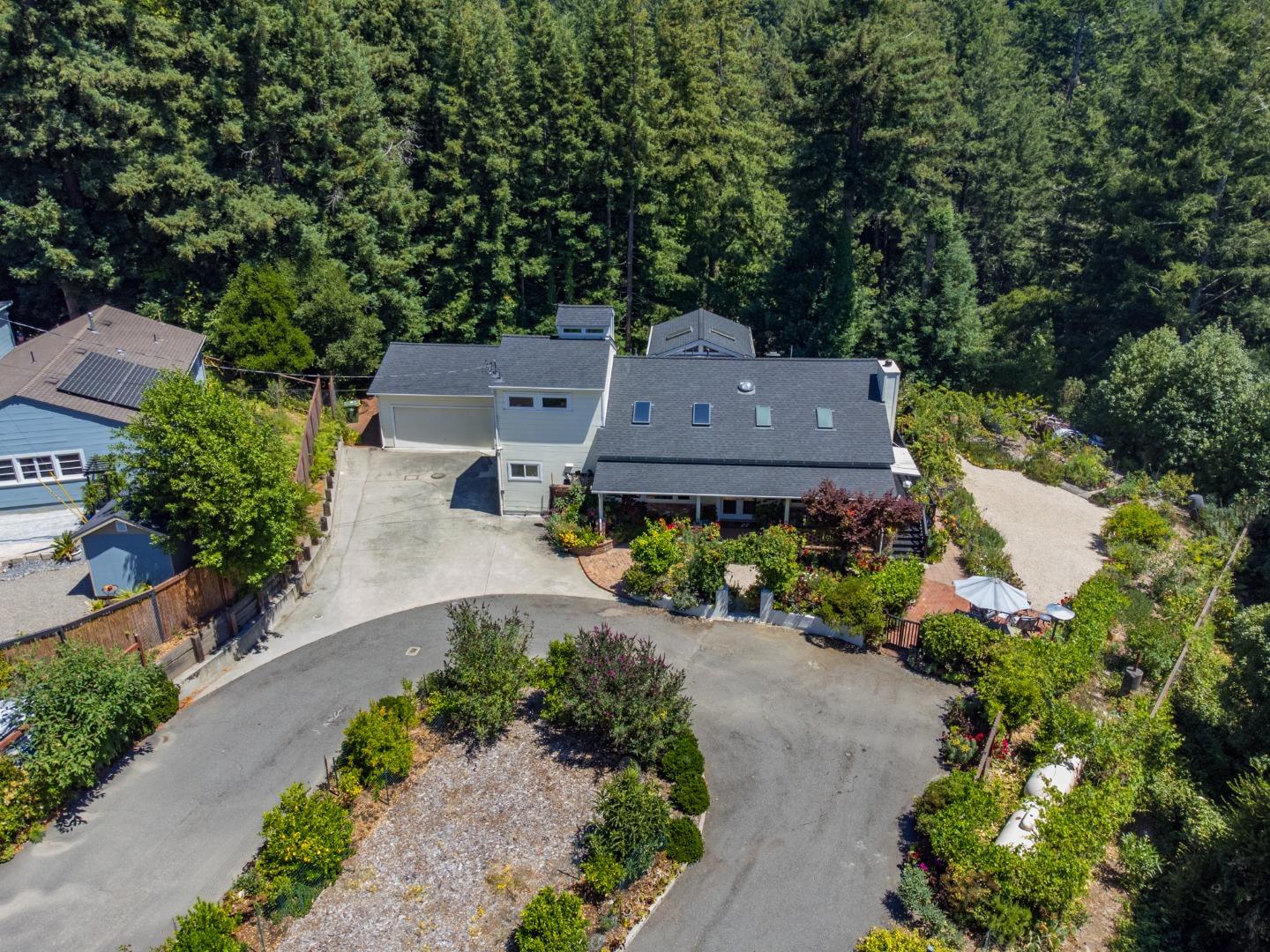 2904 El Rancho DR