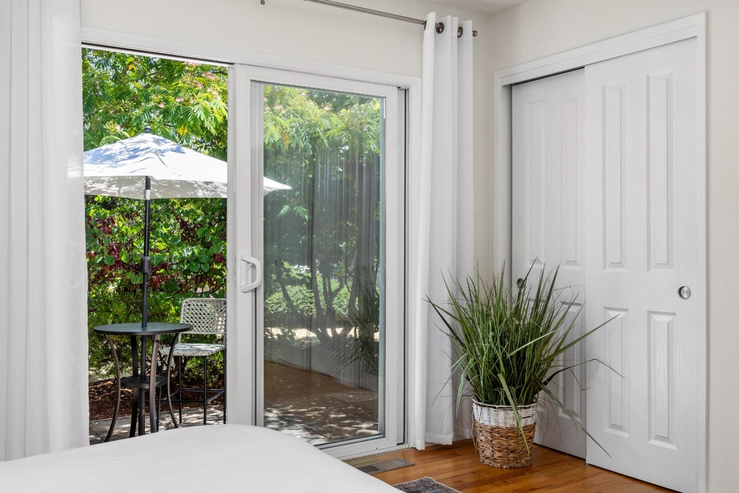 1034 N Branciforte AVE