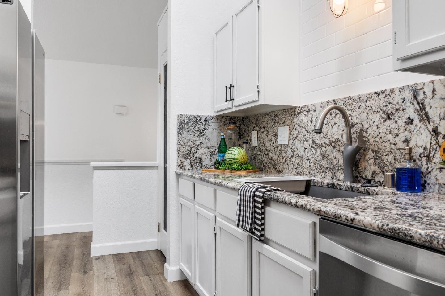 1784 Esperanza CT
