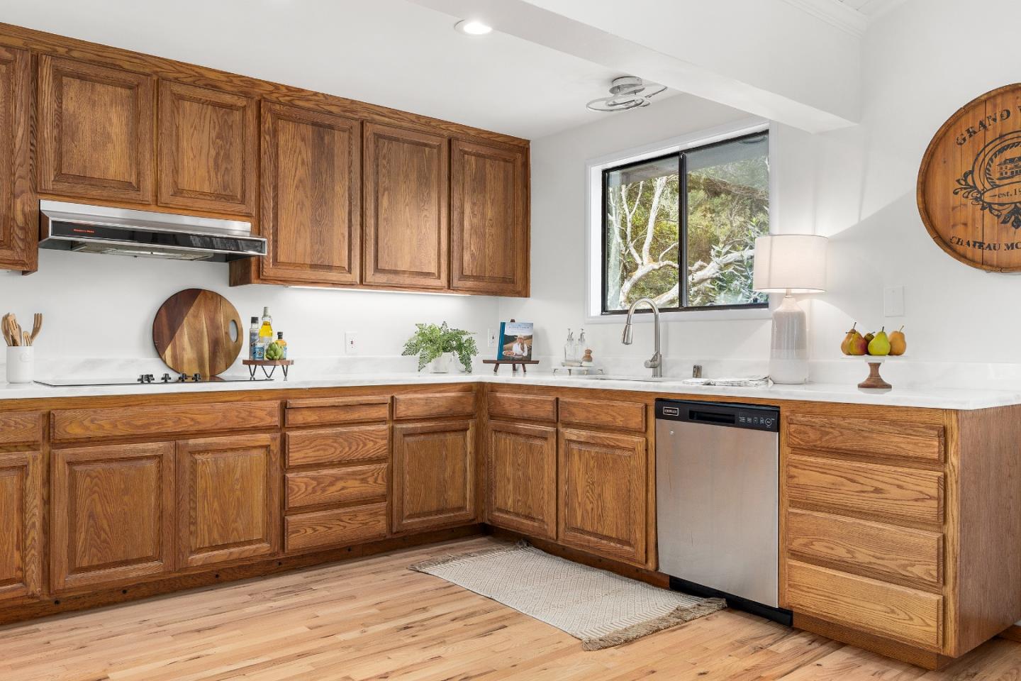 1431 La Madrona DR