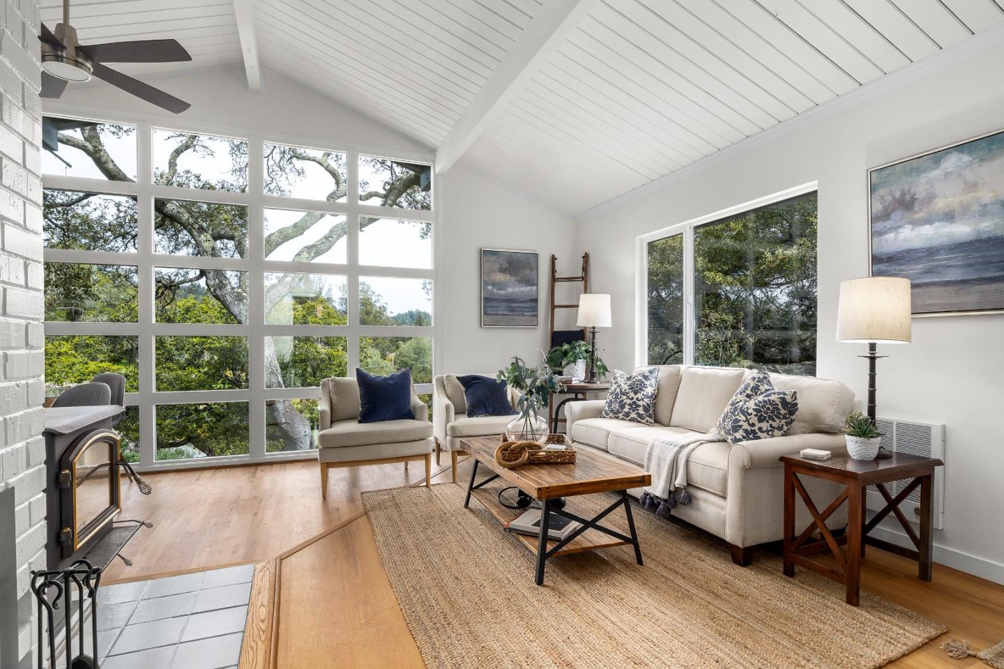 1431 La Madrona DR