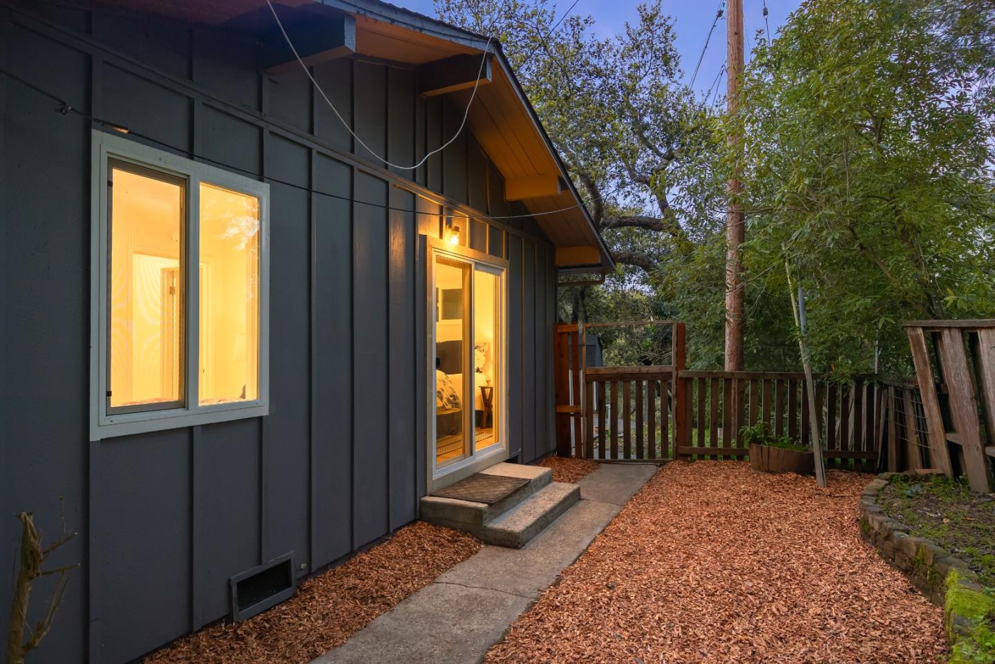 1431 La Madrona DR
