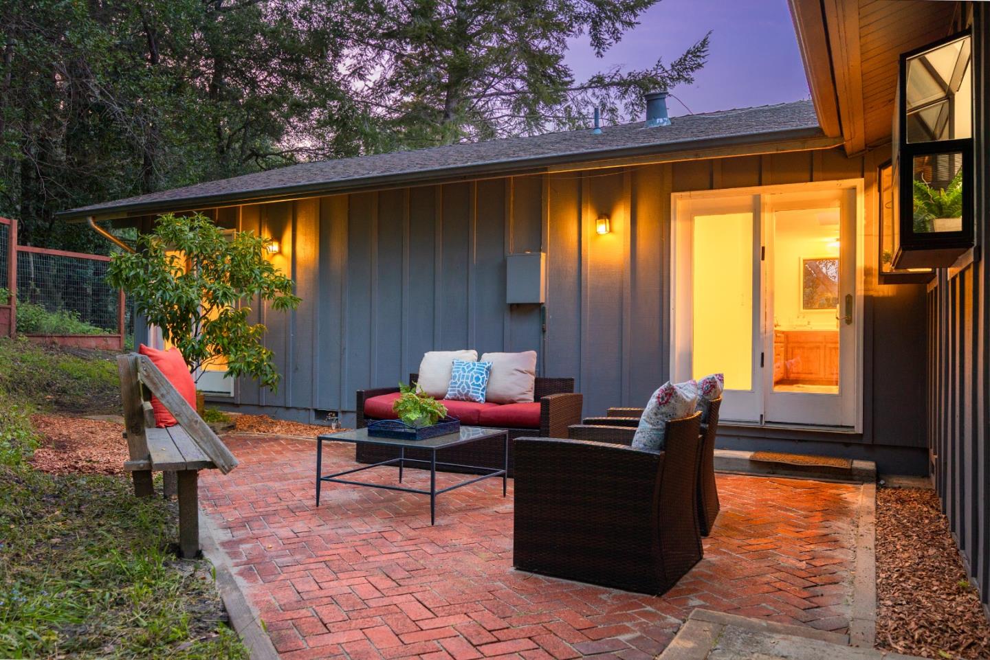 1431 La Madrona DR