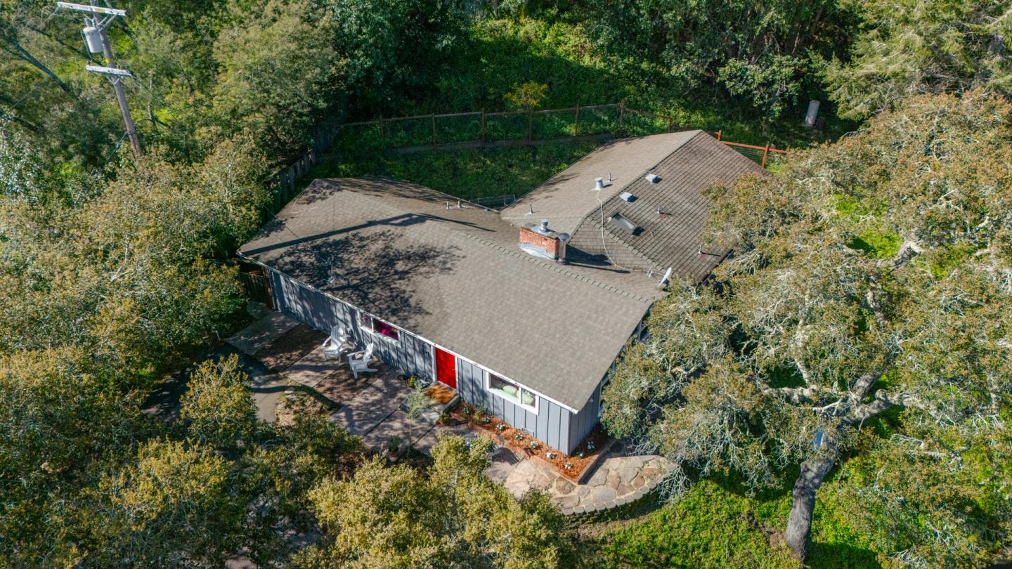 1431 La Madrona DR