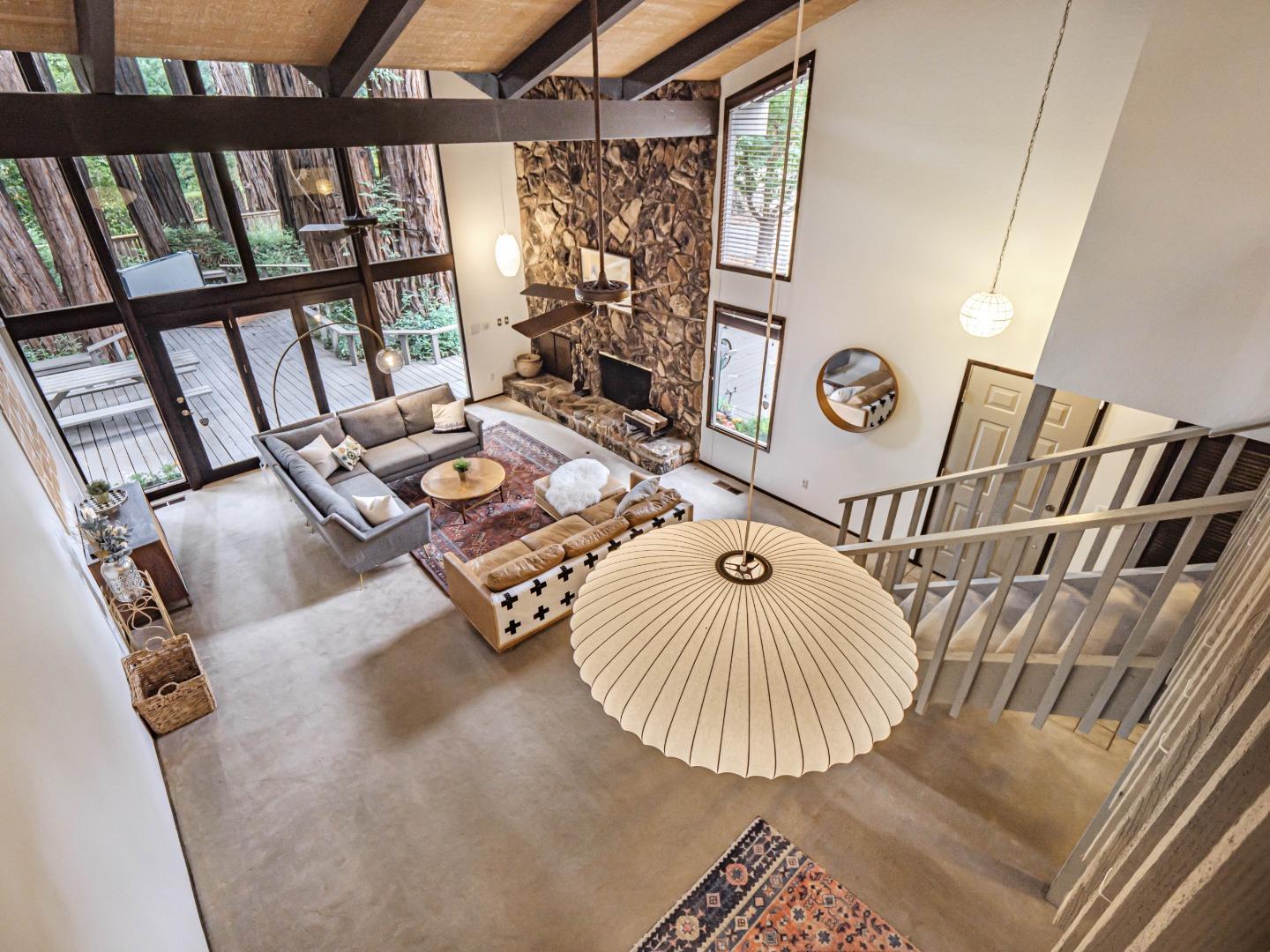 251 Sunnycroft Road