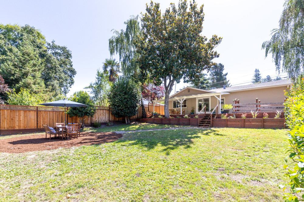 116 South Navarra Drive