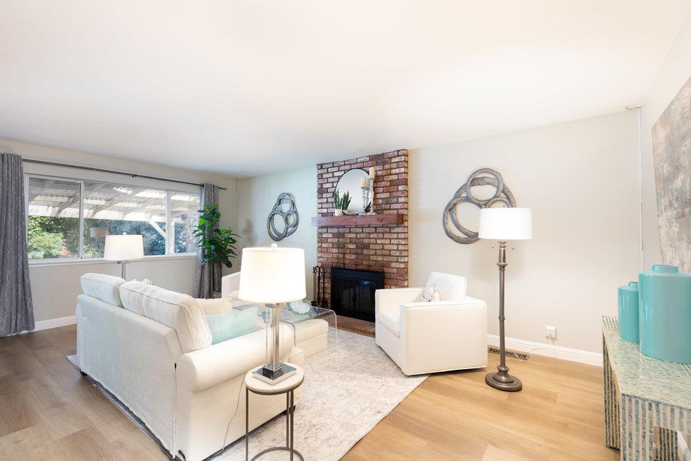 116 South Navarra Drive