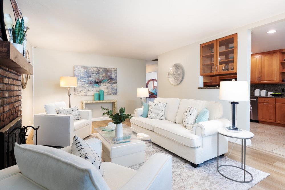 116 South Navarra Drive