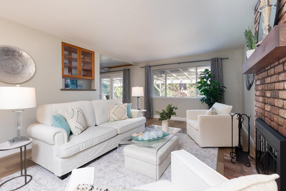 116 South Navarra Drive