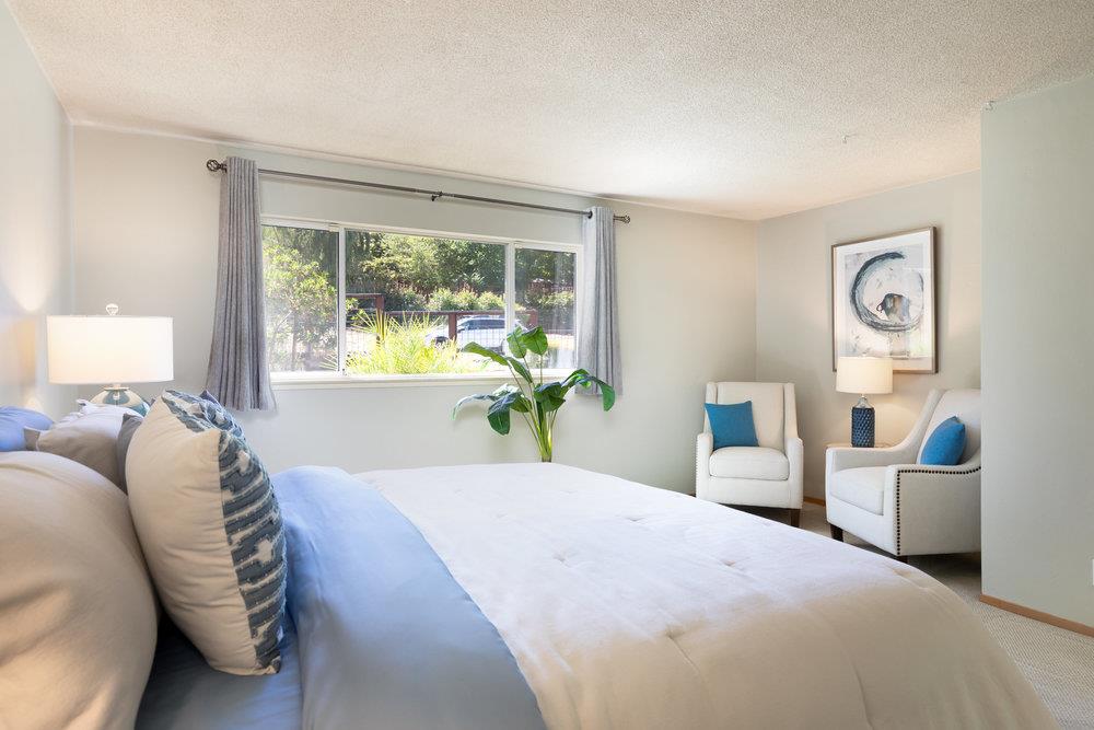 116 South Navarra Drive