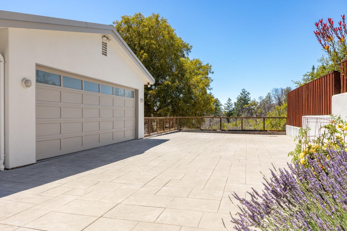 340 Twilight Lane