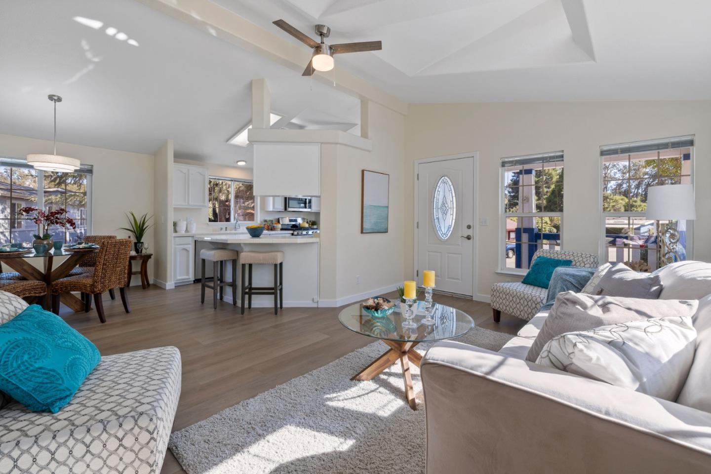 800 Brommer Unit: 79