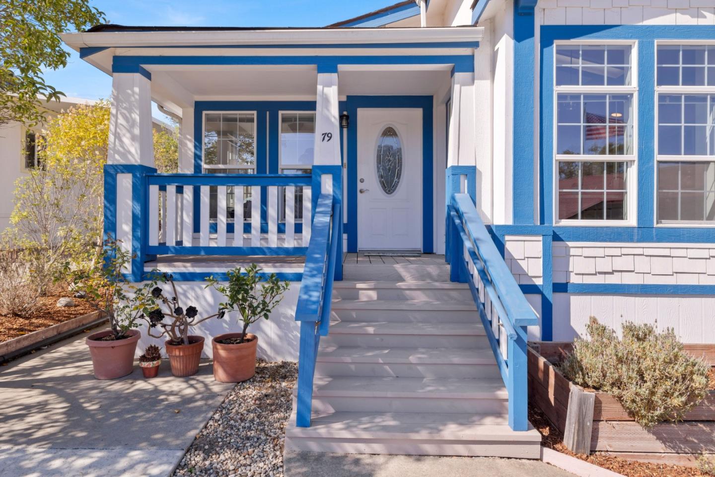 800 Brommer Unit: 79