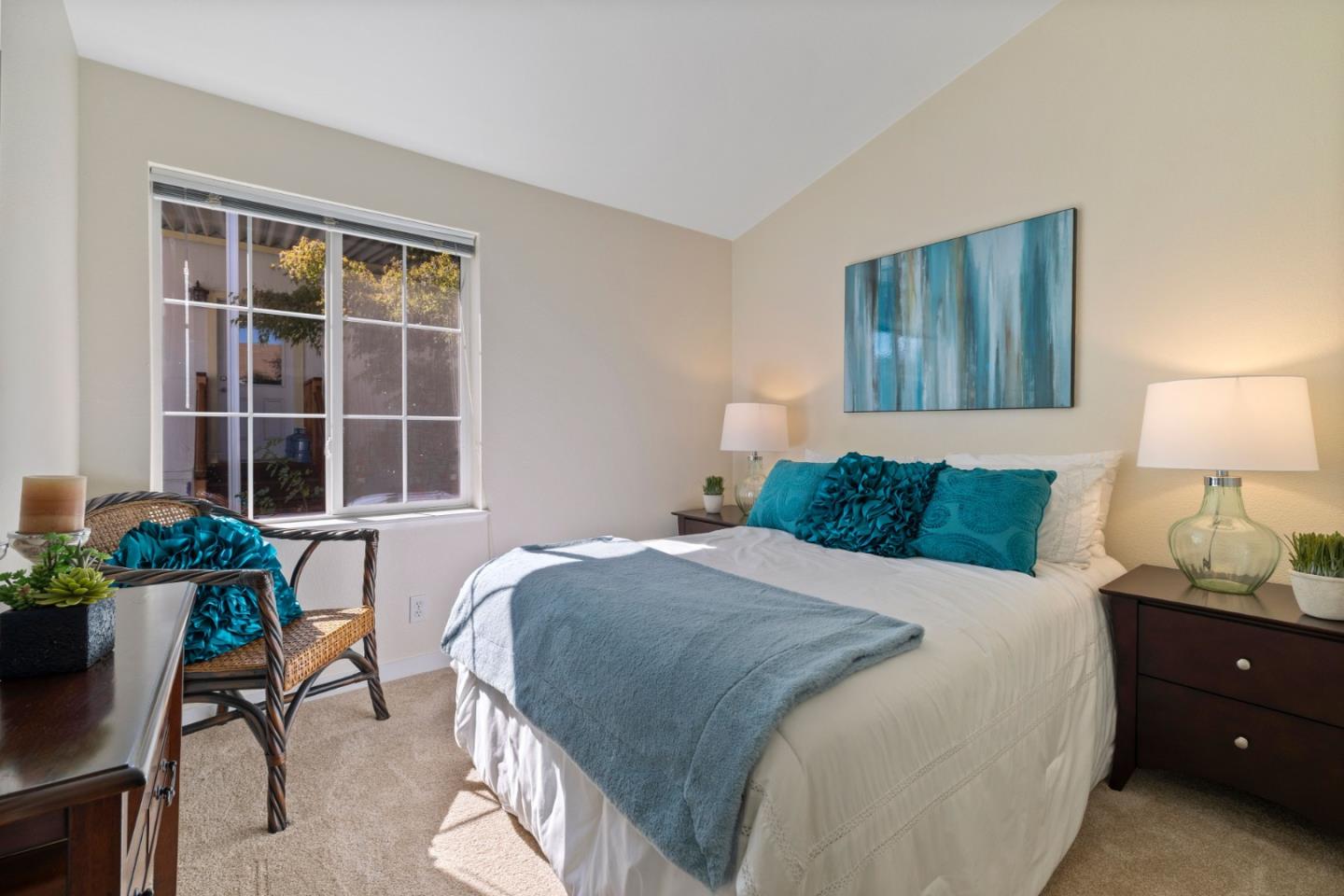 800 Brommer Unit: 79