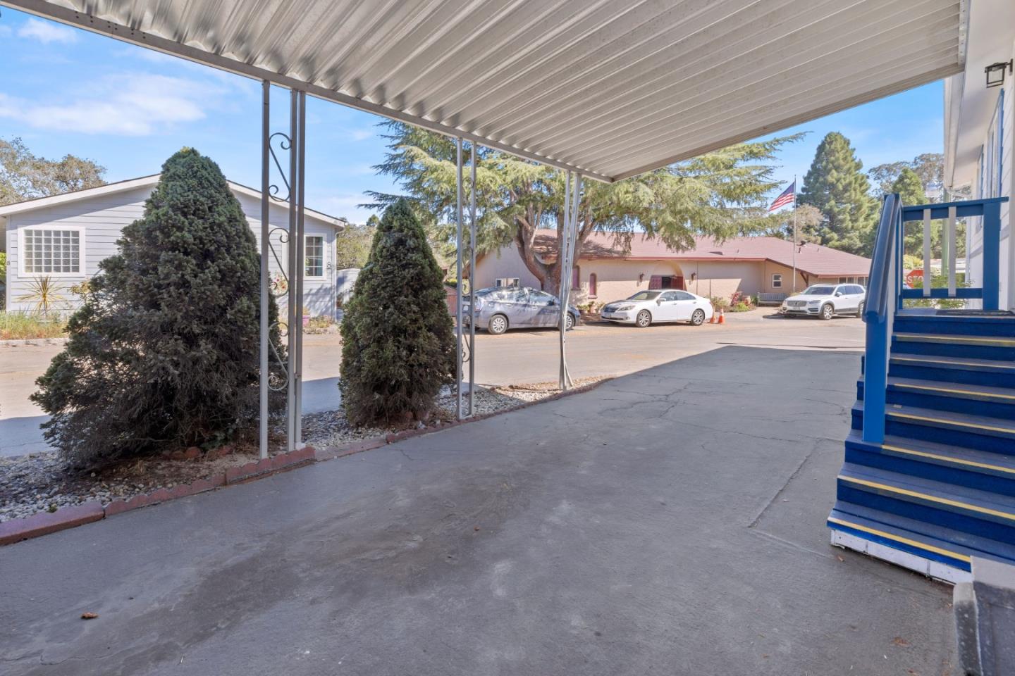 800 Brommer Unit: 79