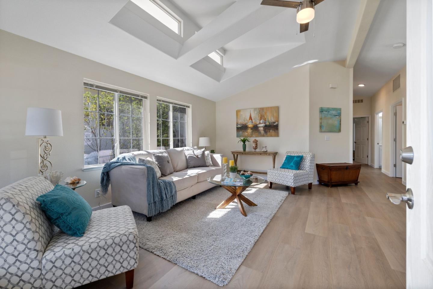 800 Brommer Unit: 79